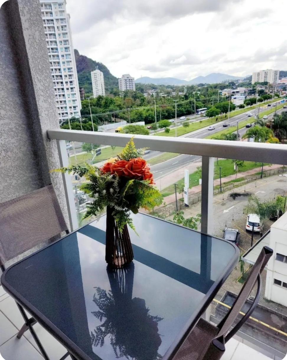 Apto Completo Com Garagem Apartment